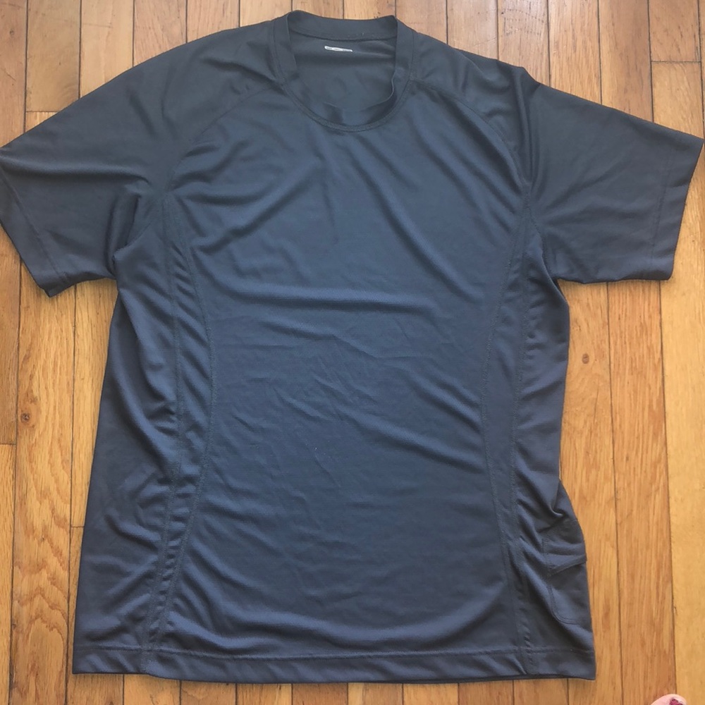 Lululemon Vent Tech Silverescent Tee Grey Sz LG